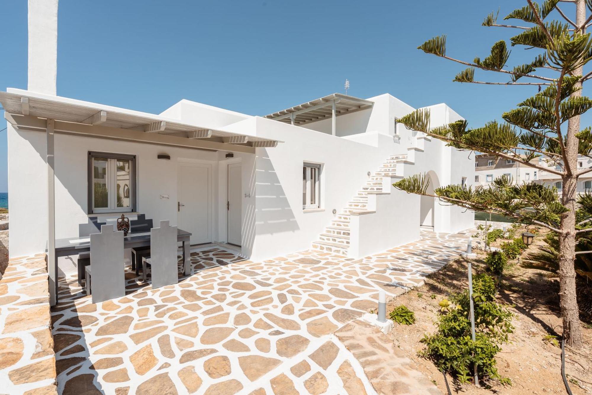 Celestial Seaview Apartments- Ariadne Naxos City Dış mekan fotoğraf